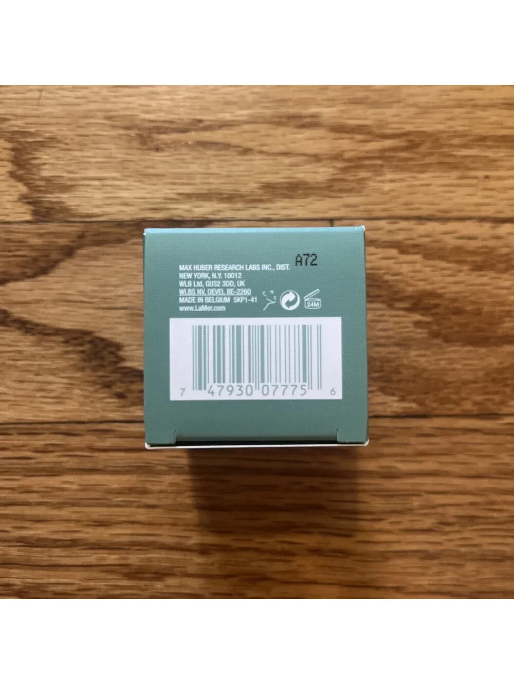 BNIB Auth LA MER The Neck And Decollete Concentrate Travel Size 0.5 oz/15ml